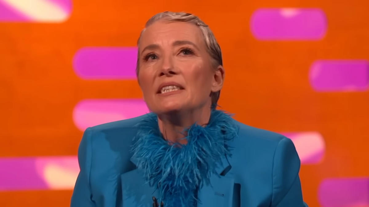 Emma Thompson explaining she ate her husband's 'Great British Bake Off' cake when drunk. (Image Source: YouTube | 'The Graham Norton Show')