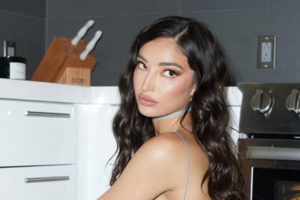 Litzy Lara Banuelos( Emily) Credits : Instagram|@emilywillisx3)