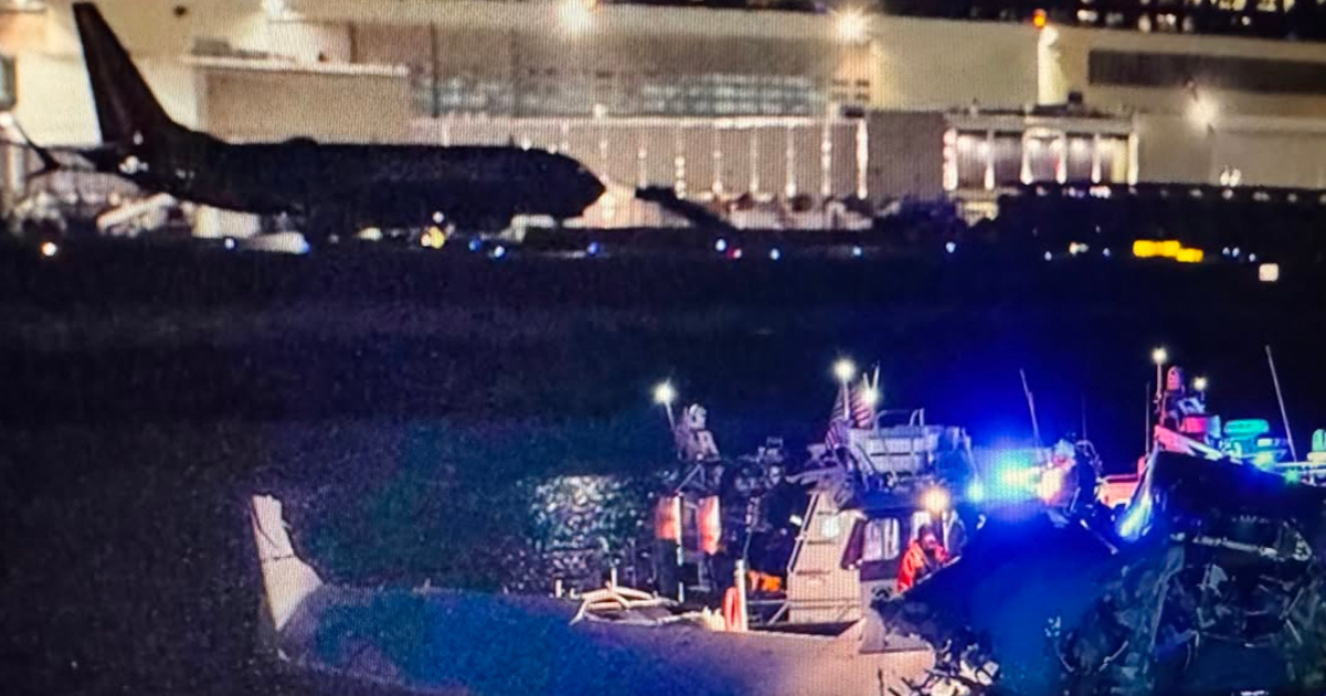 Rescue Operations Underway After DC Plane Crash