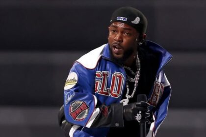 Kendrick Lamar at Super Bowl ( Instagram|@most.iconic.concerts)