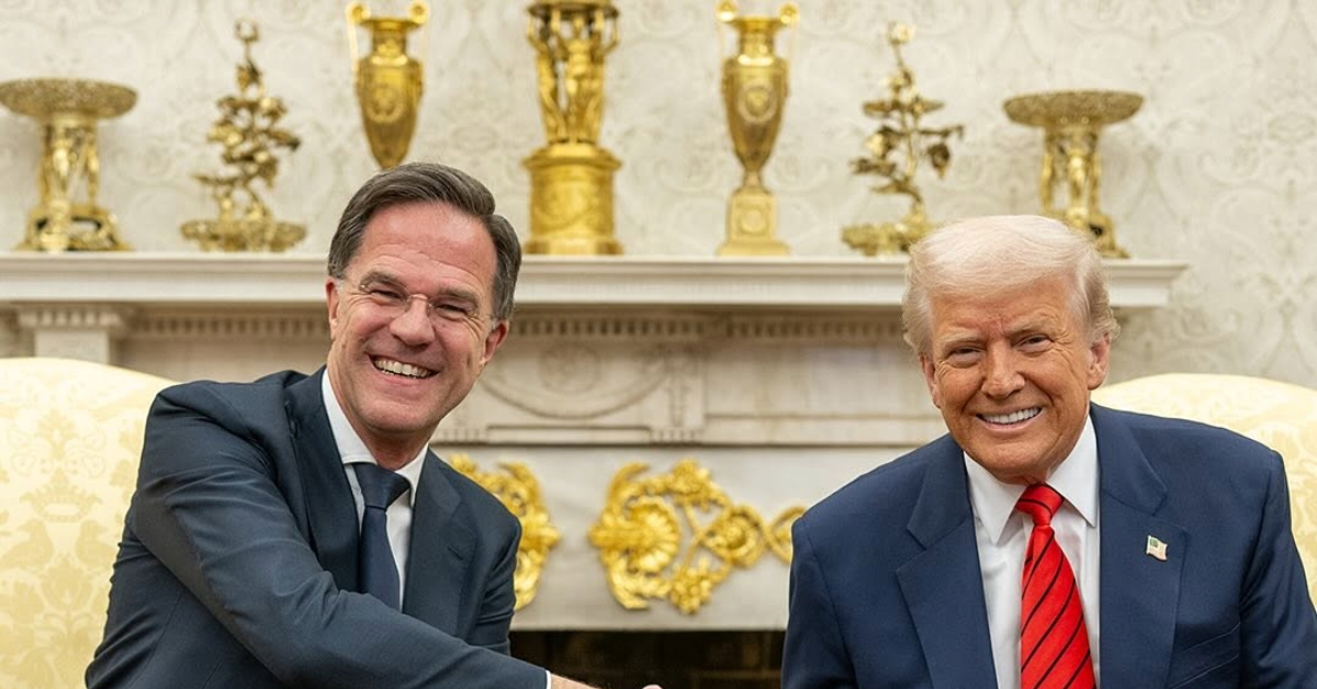 Donald Trump in the Oval Office with NATO Secretary General Mark Rutte.