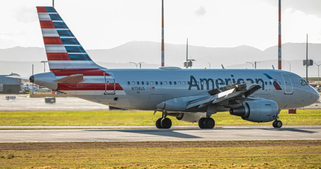 Angry Passenger Forces American Airlines Flight to Reroute
