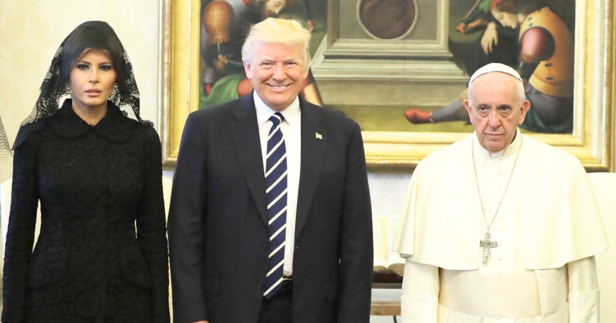 Donald Trump and Melania Trump with Pope Francis in 2017