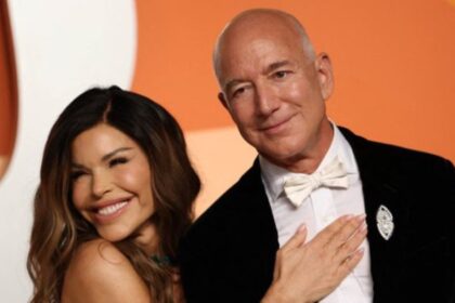 Lauren Sanchez and Jeff Bezos