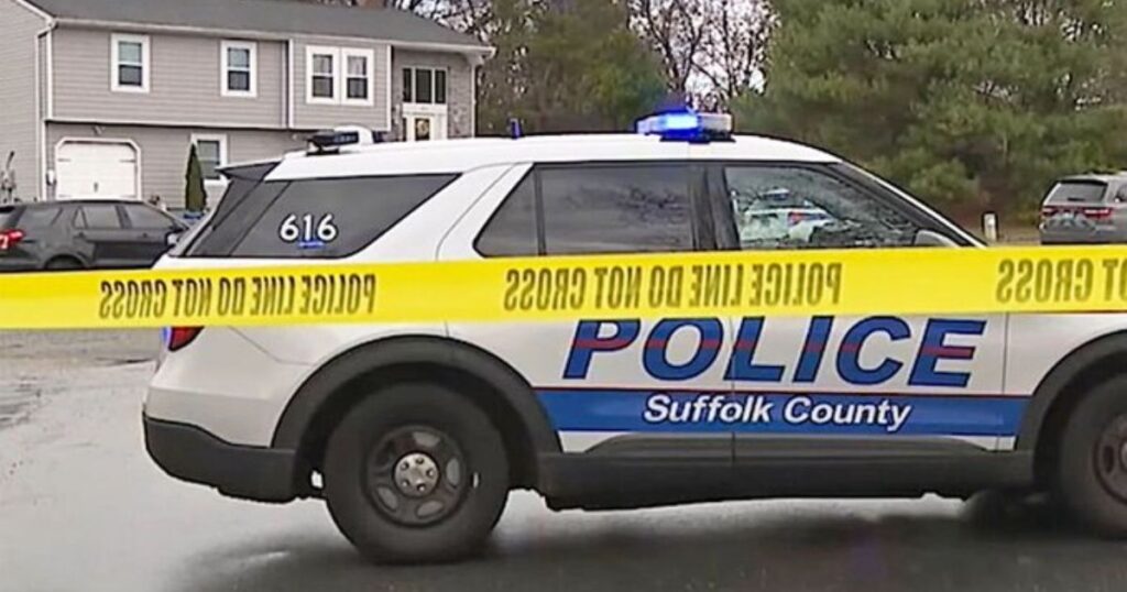 N.Y. Mom Played Dead as Teen Son Allegedly Stabbed Grandmother 35 Times Over Laptop Dispute