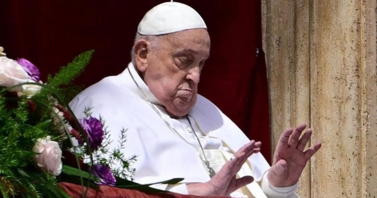 Pope Francis Dies at 88 after suffering from double pneumonia