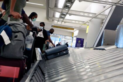 Tips from Airport workers and travelers