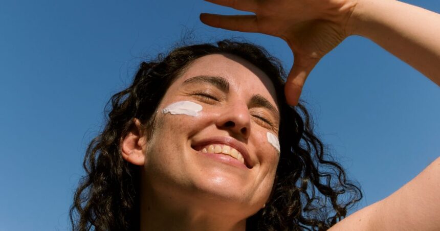 Experts Reveal If Sunscreen Can Give You Cancer