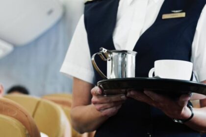 Experts Say Never Drink These 2 Plane Beverages