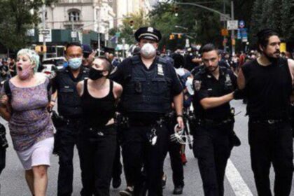 Inside the Met Gala’s Secret ‘Frozen Zone’