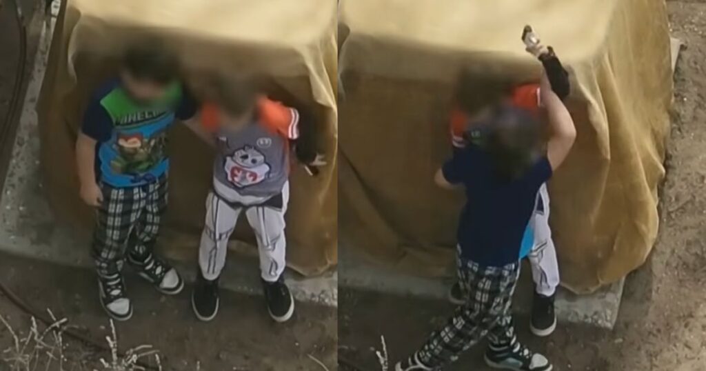 New Mexico children hold officers at gunpoint