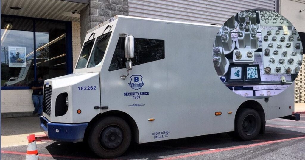 7 men accused of stealing $100 million jewelery