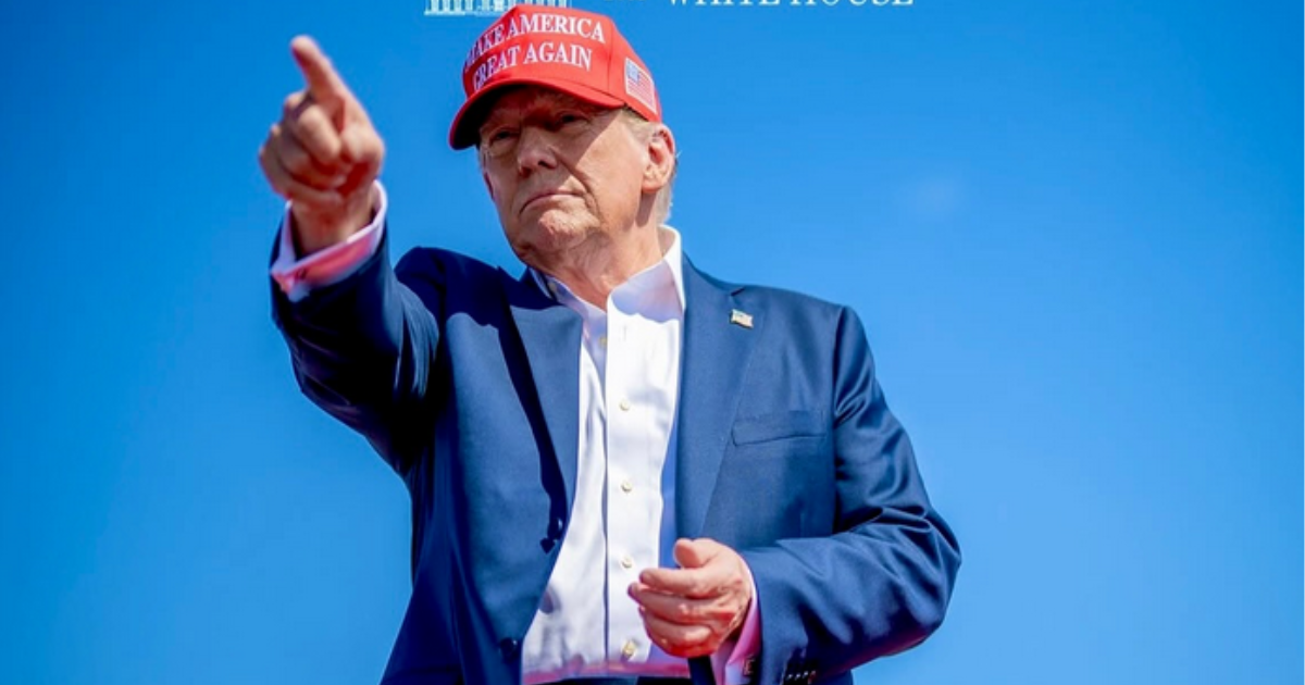 Trump Color Donald Trump’s Bizarre Hair Obsession Continues As Latest Pictures Show ...