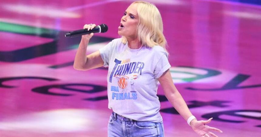 Kristin Chenoweth sang the national anthem ahead of Game 7 of the NBA Finals