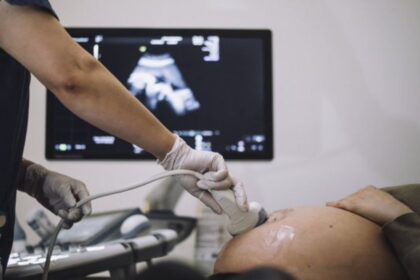 West Virginia Prosecutor Warns Miscarriages Could Lead to Arrest