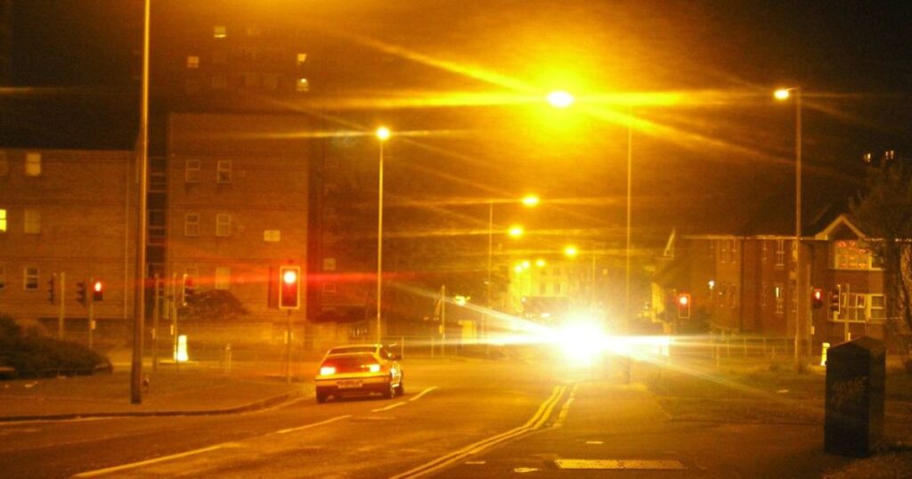 Massachusetts bans LED headlights