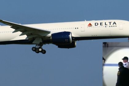 Delta airlines-pilot