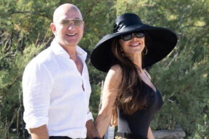 Lauren Sanchez and Jeff Bezos at there honeymoon