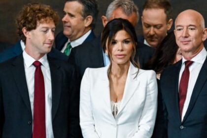 Mark Zuckerberg Lauren Sanchez and Jeff Bezos at Donald Trump's Inauguration