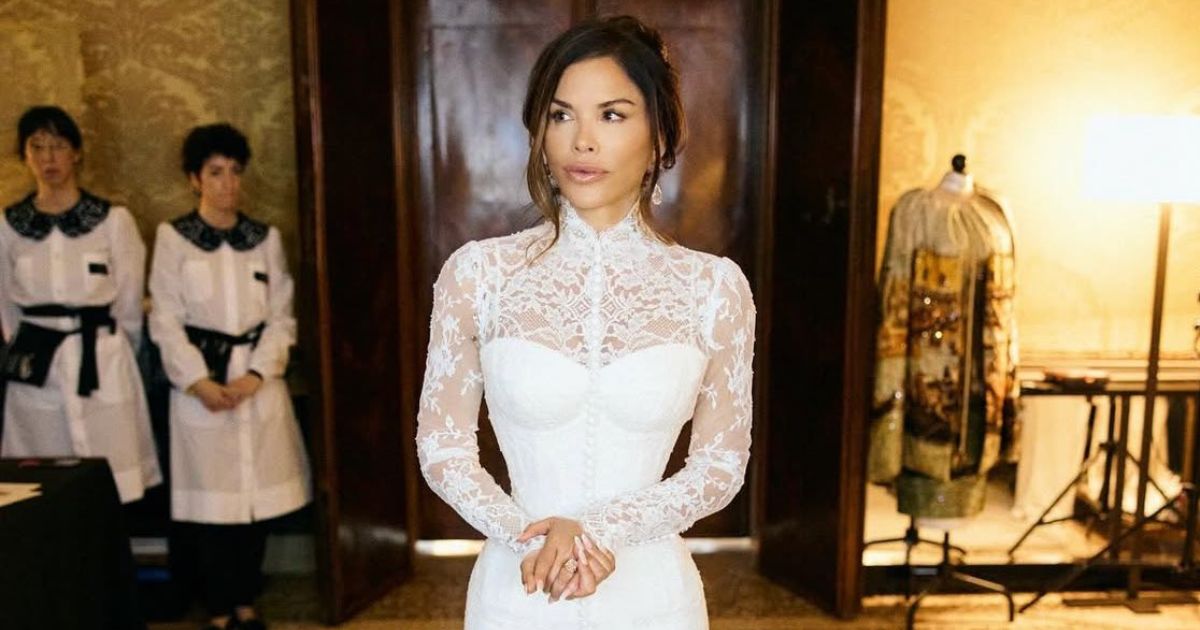 One of Lauren Sanchez's wedding dresses was stolen