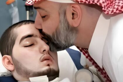 Saudi Prince Alwaleed bin Khaled bin Talal Al Saud in hospital bed with father