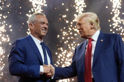 Donald Trump and RFK Jr. set to ban the COVID-19 vaccine