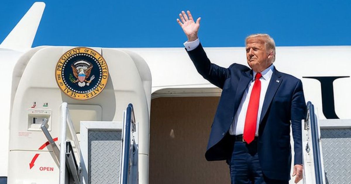 Experts suggest how plastic surgery can help Trump.