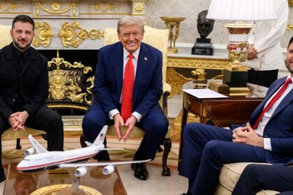 Did Trump Copy Russia’s Winter Palace? Resurfaced Photo Sparks Online Buzz