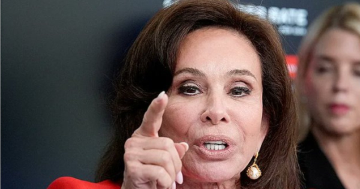 Jeanine Pirro Trump