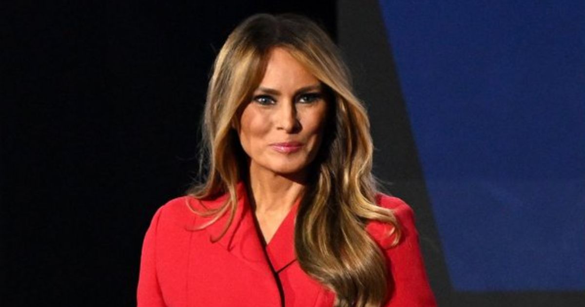 Melania Trump's ornaments price giving her Grinch reputation.