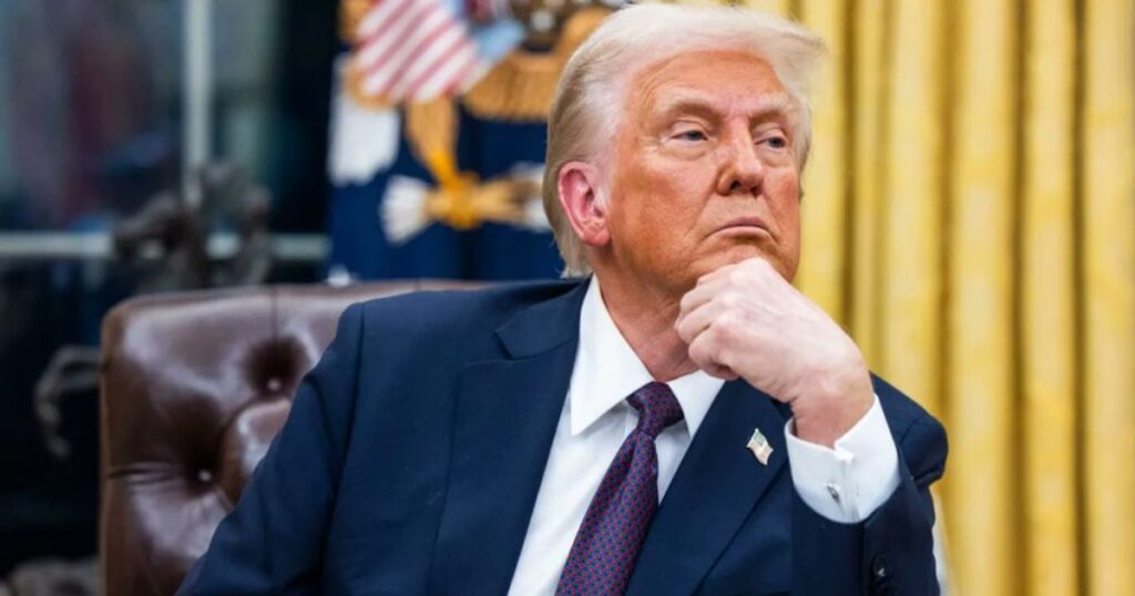 ‘You Can See It’: Trump’s Jacket Bulge Sparks Wild Health Rumors Online