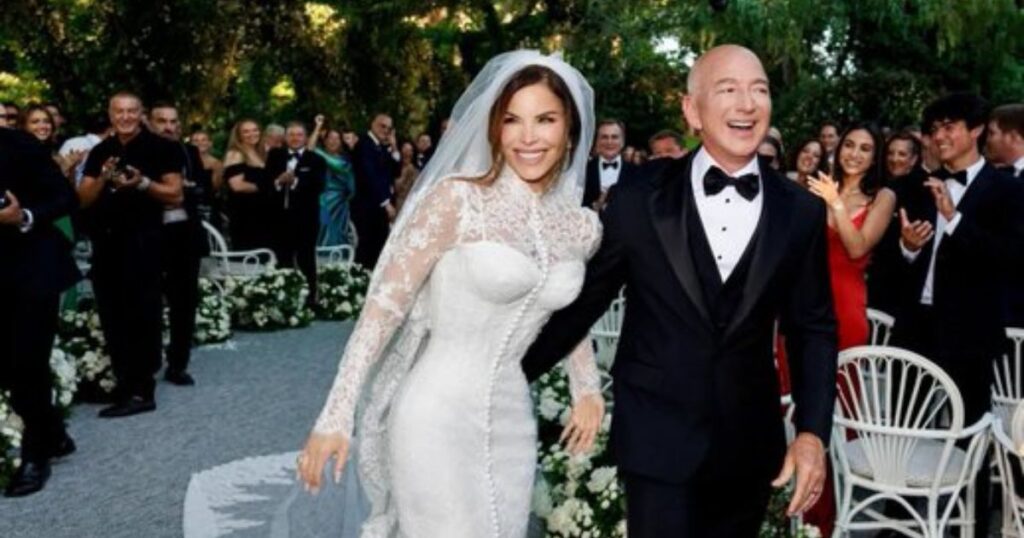 Family members who weren’t invited to Jeff Bezos and Lauren Sanchez wedding