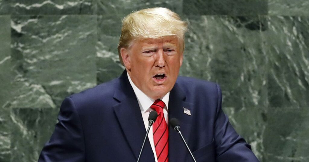 Lip-reader decodes Donald Trump’s seething 10-word vow as he lashes out