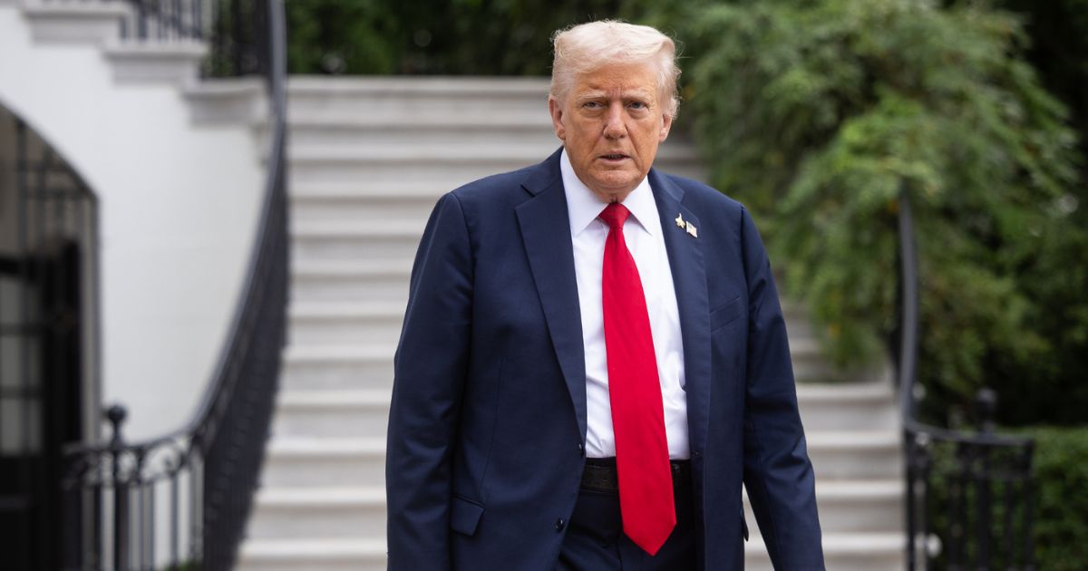 CNN host blames Trump's alleged dementia for government shutdown