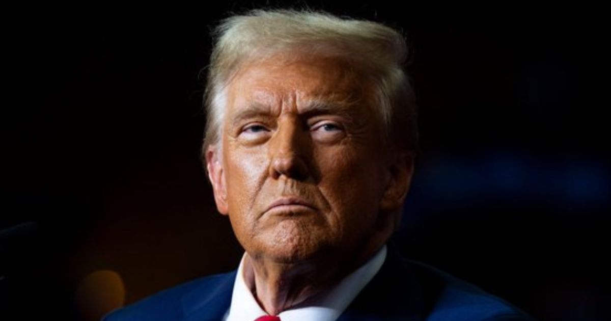 “Trump’s Ballroom Bulldozes History: White House Time Capsule Lost Forever”