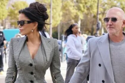 Jeff Bezos is changing his looks