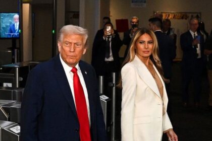 Donald Trump & Melania’s Separate Bedrooms Expose the Truth Behind Their Handholding Act