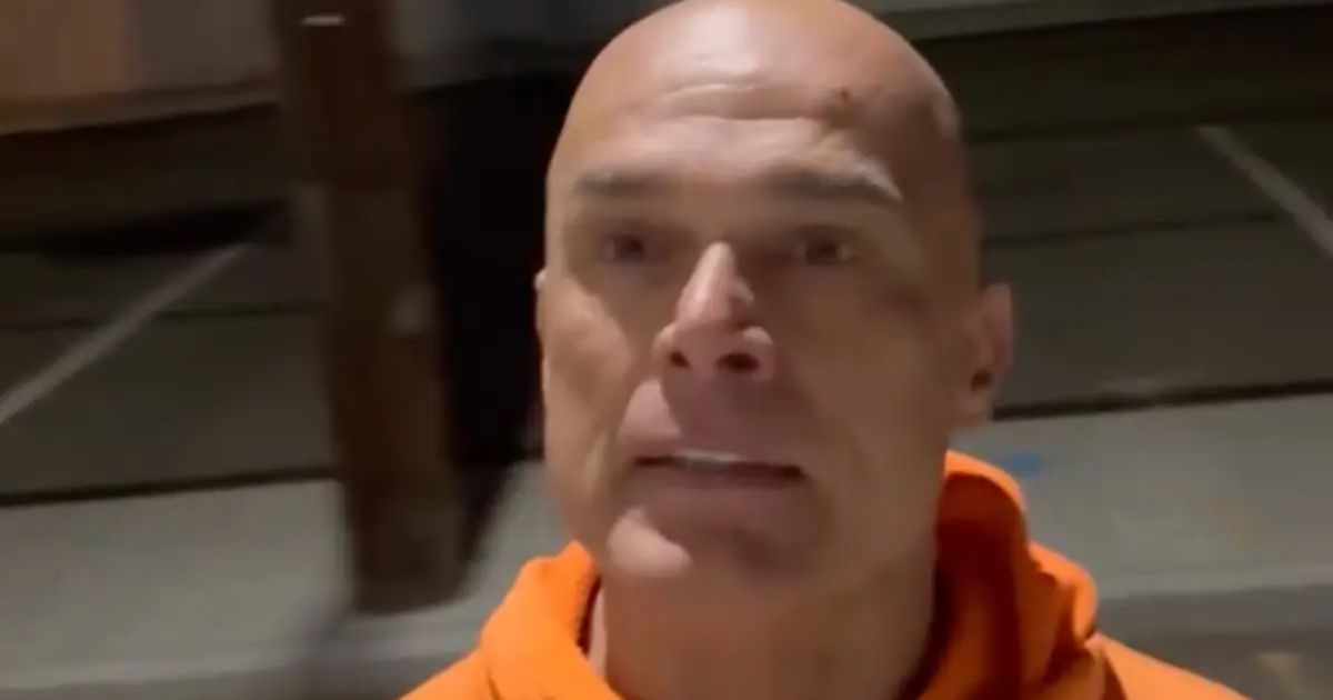 City Worker hurls racial slurs at black driver