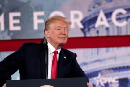 CNN’s data chief says Trump is rapidly losing the Latino voters who helped deliver his second term. (Image Credits: liveandletsfly).