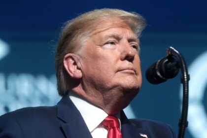 Donald Trump meets instant fact check after he claims to have not gone behind his enemies