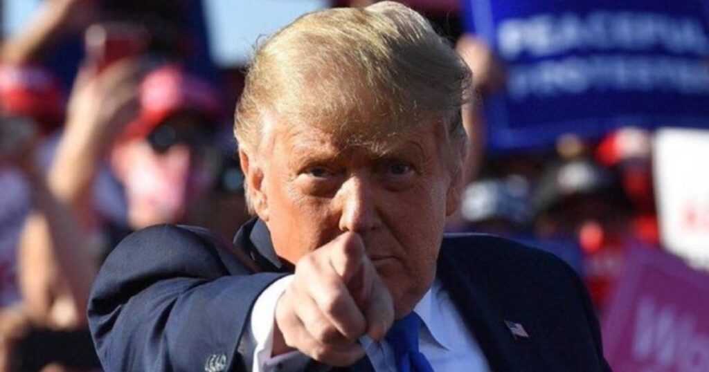 Donald Trump's Hand Gesture Might Be His Crowd Pulling Power