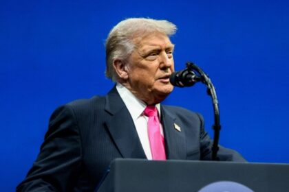 Donald Trump wants to hang kelly