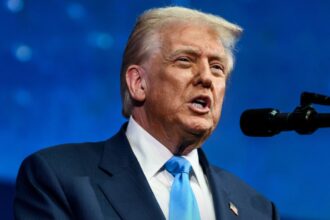 Donald Trump trolled for no make-up look