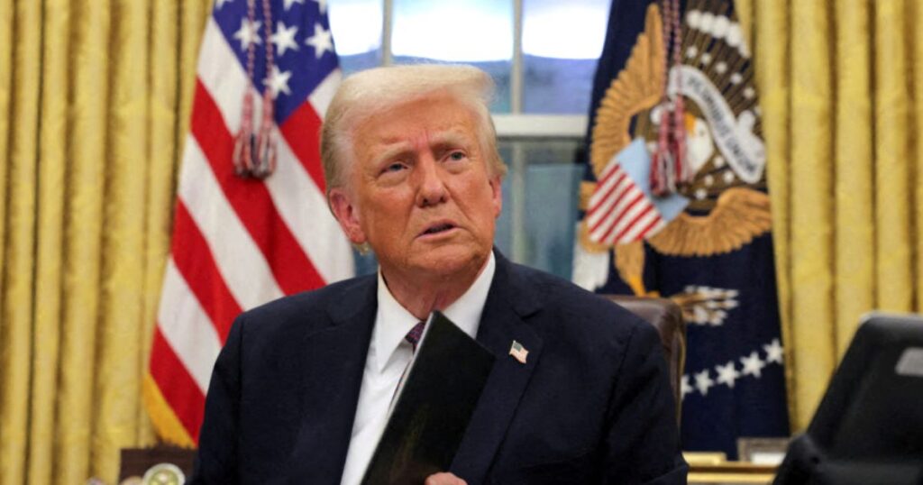 Donald Trump voter claims she regrets voting for him and his party after peak inflation crisis. (@NoLieWithBTC|X.com).