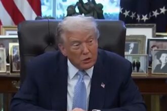 Donald Trump at the Oval Office