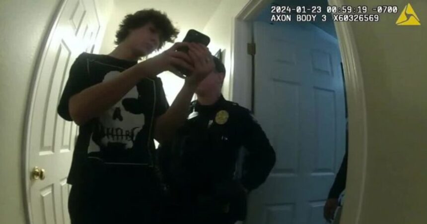 Phoenix Police Department sued for assaulting a 16-year-old boy