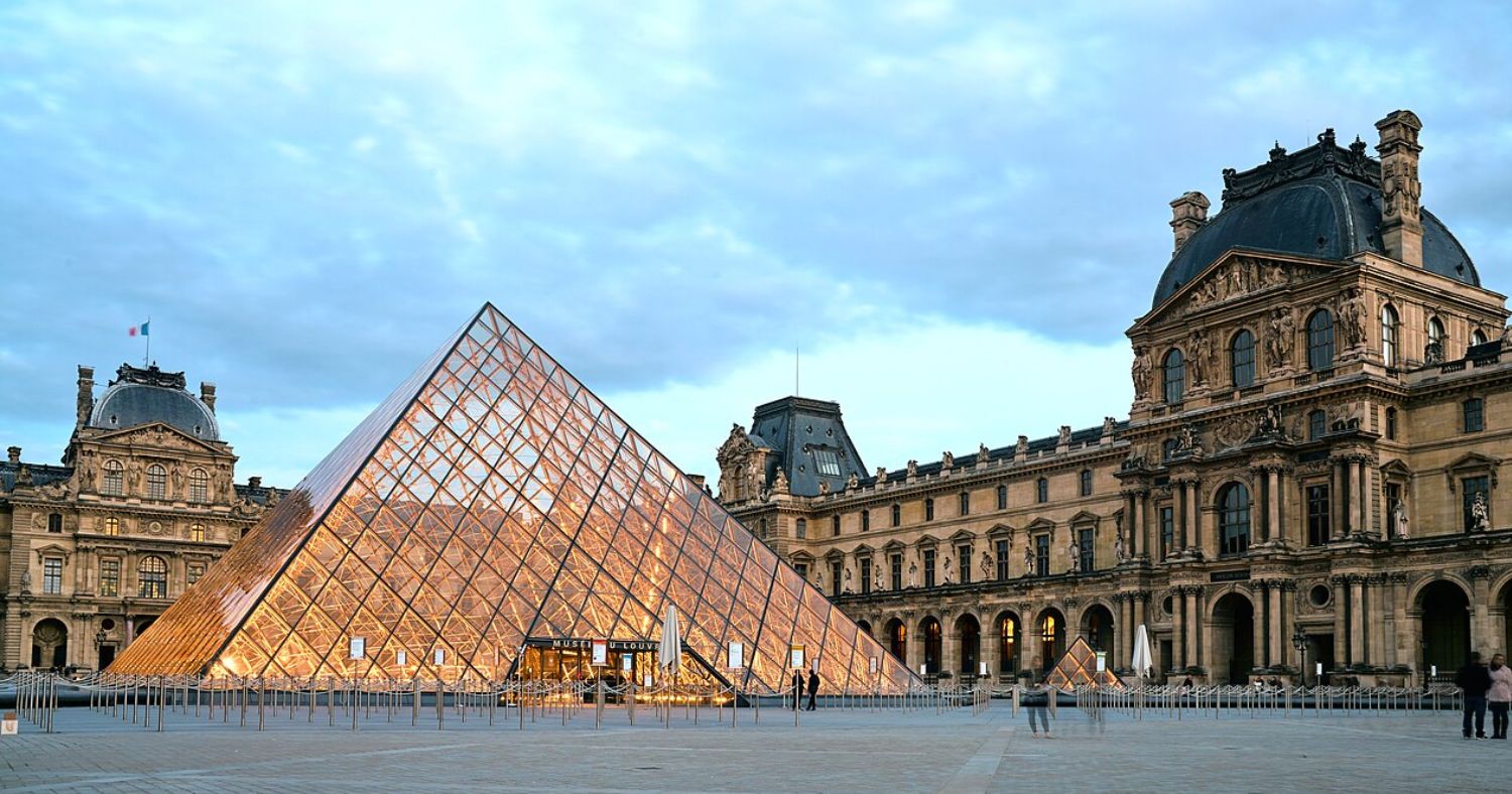 The security lapse at Louvre Museum made the theft easy