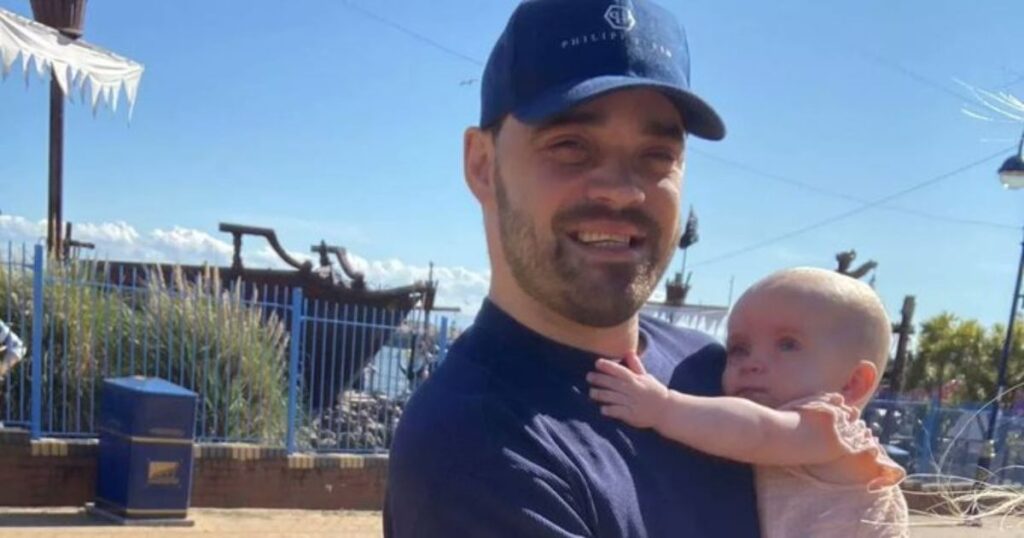 Mom Found Her Partner Dead on Sofa Days Before Her Twins Birthday