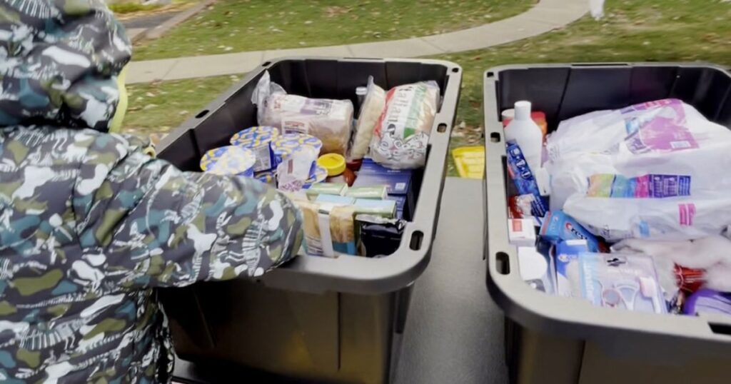 Pittsburgh man goes viral after starting community pantry