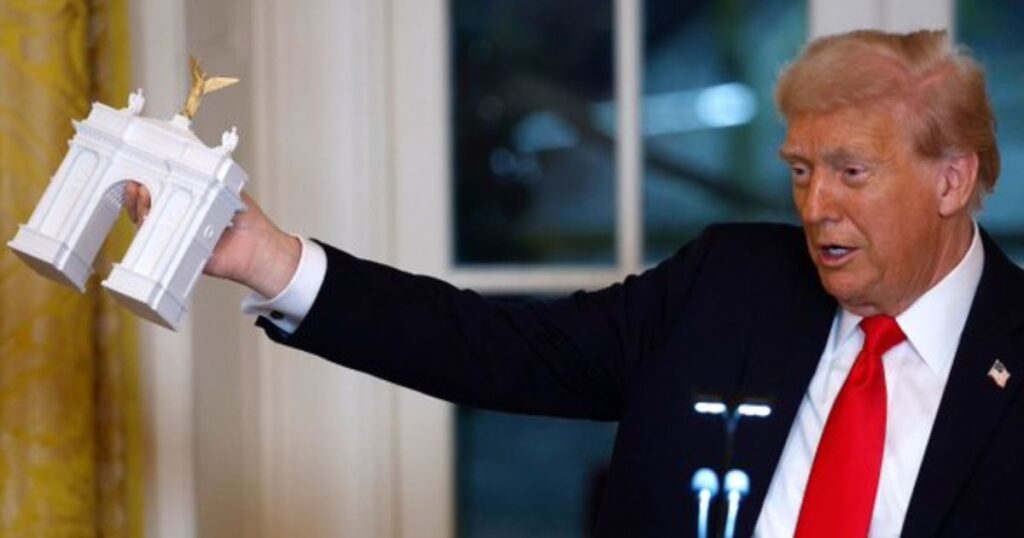 President Donald Trump's $100 Million ‘Arc de Trump’ proposal sparks outrage online. (@RT_com|X.com).